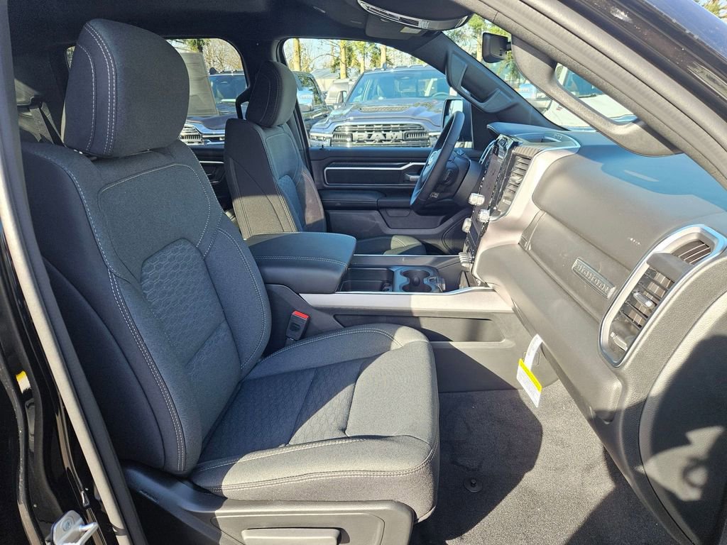 New 2026 RAM 1500 4x4 Crew Cab image 19