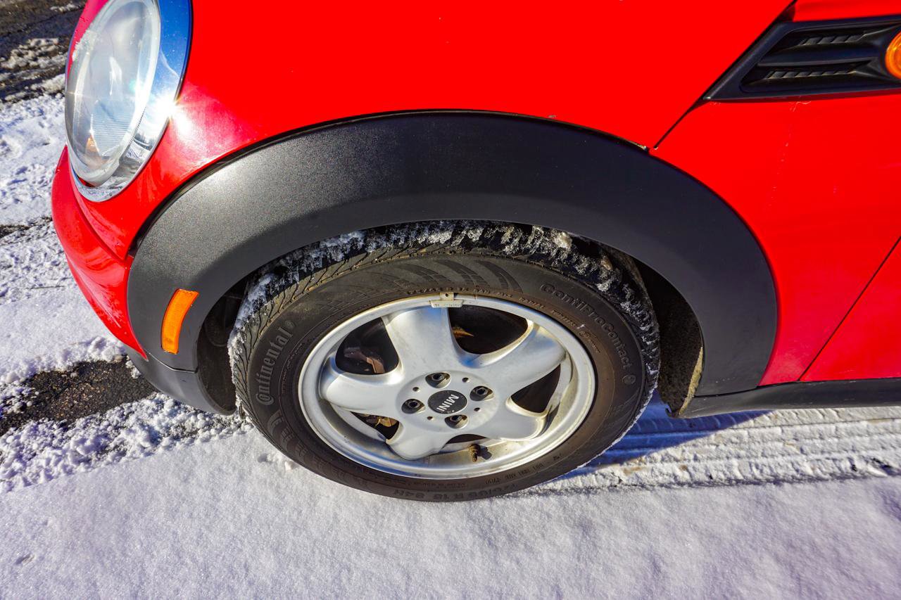 Used 2011 MINI Cooper Hardtop image 26