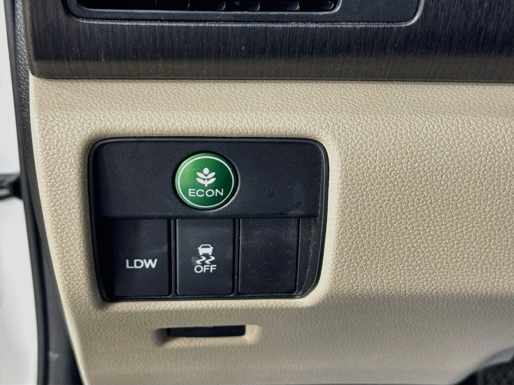 Used 2015 Honda Accord EX-L image 11