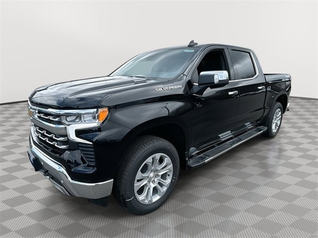 New 2025 Chevrolet Silverado 1500 LTZ w/ LTZ Premium Package