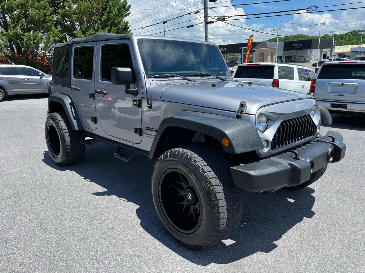 Used 2018 Jeep Wrangler Unlimited Sport S AWD/4WD image 7