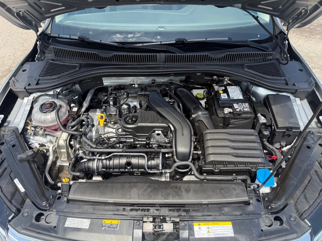 Certified 2022 Volkswagen Jetta SE FWD image 12