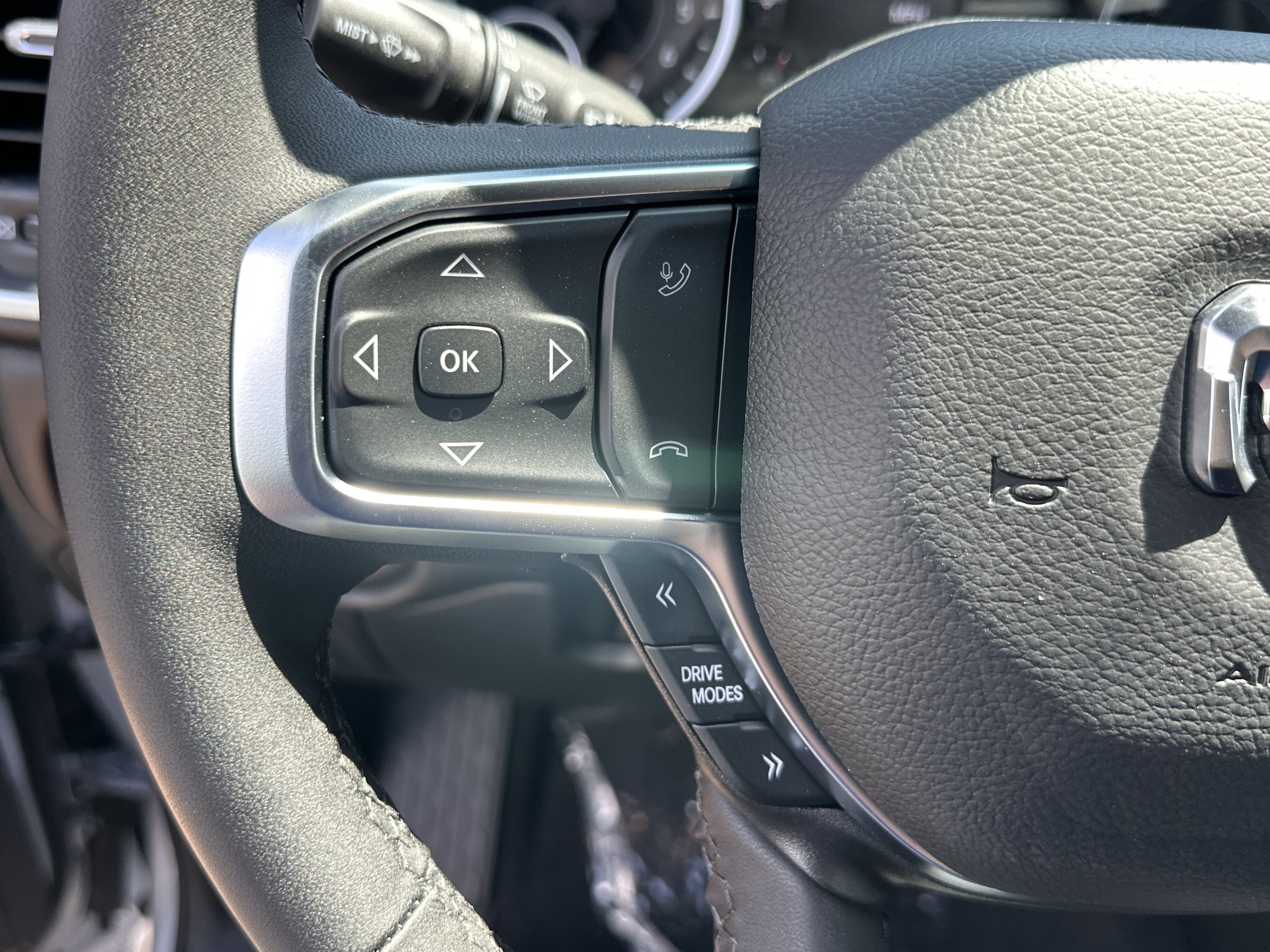 New 2026 RAM 1500 Big Horn AWD/4WD image 9