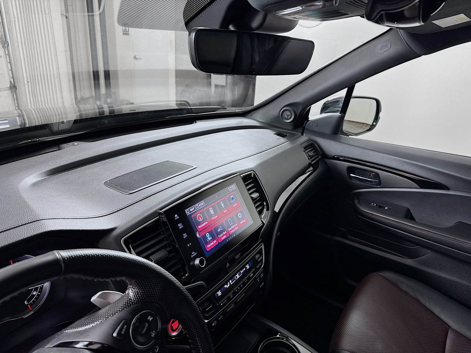 Used 2023 Honda Ridgeline Black Edition image 6