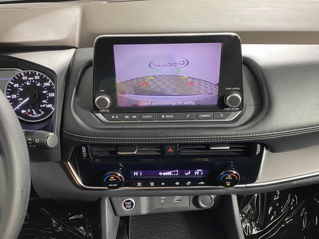 Used 2022 Nissan Rogue SV image 15