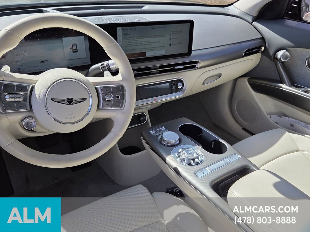 Used 2025 Genesis GV60 RWD image 7