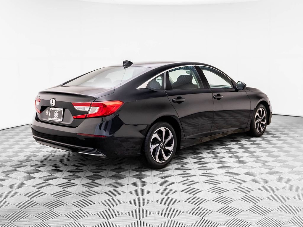 Used 2018 Honda Accord LX image 7
