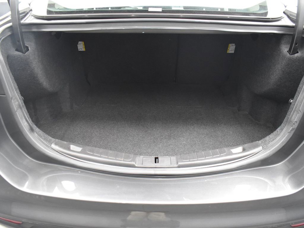 Used 2016 Ford Fusion SE image 24