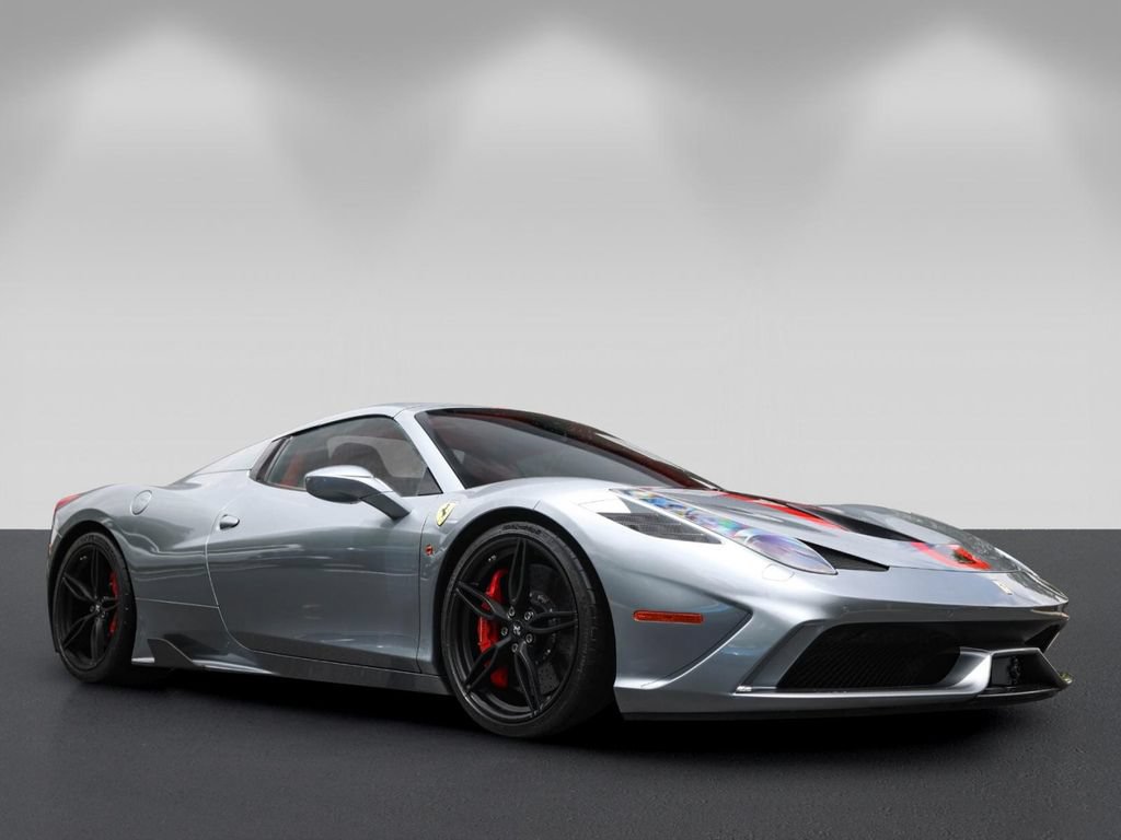 Used 2015 Ferrari 458 Speciale A RWD image 9