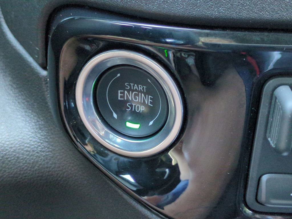 Used 2026 GMC Sierra 1500 Elevation w/ Elevation Premium Package AWD/4WD image 32