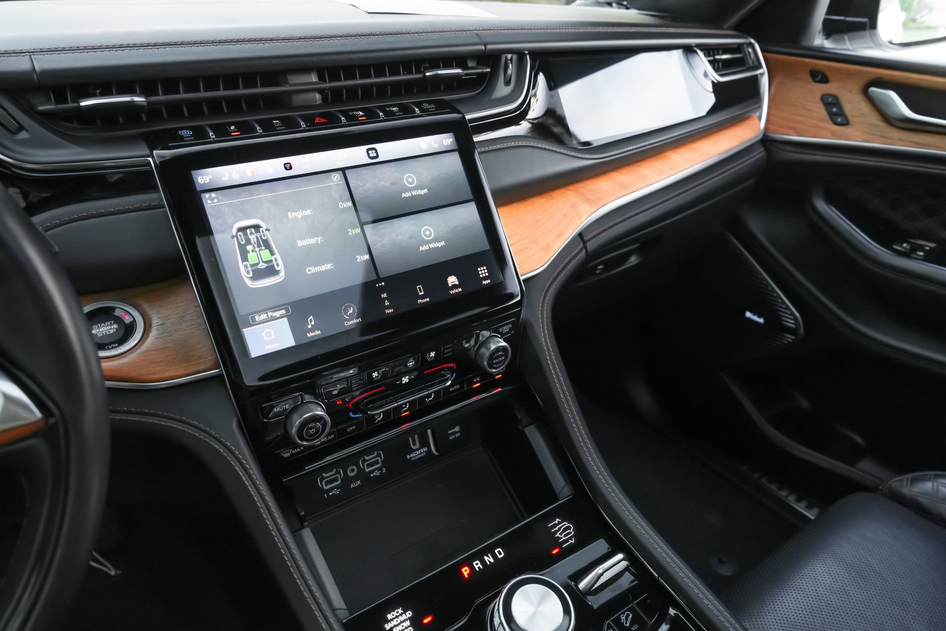 Used 2022 Jeep Grand Cherokee Summit image 12