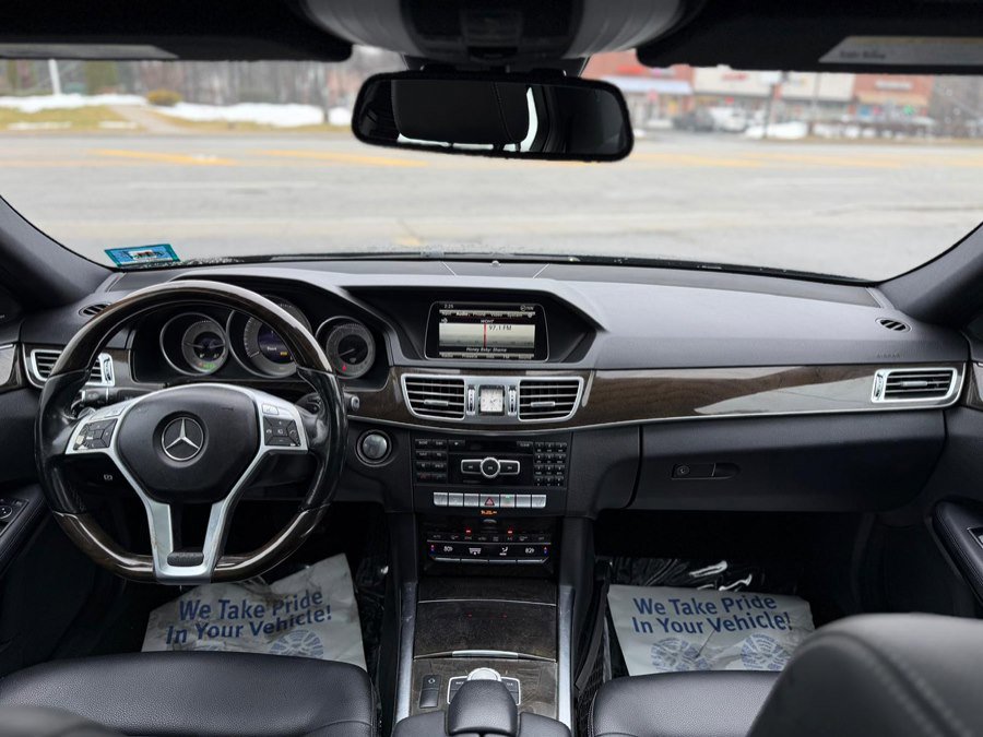 Used 2014 Mercedes-Benz E 350 4MATIC Sedan image 25