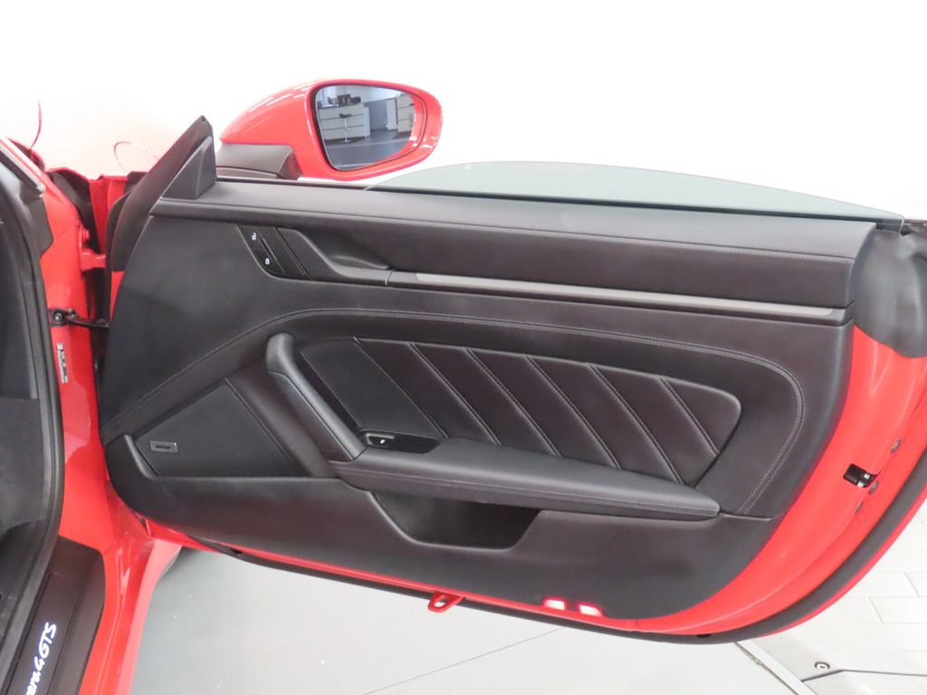 Certified 2026 Porsche 911 Carrera GTS RWD image 41