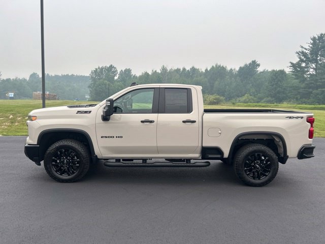 New 2026 Chevrolet Silverado 2500 Custom w/ Custom Convenience Package AWD/4WD image 3