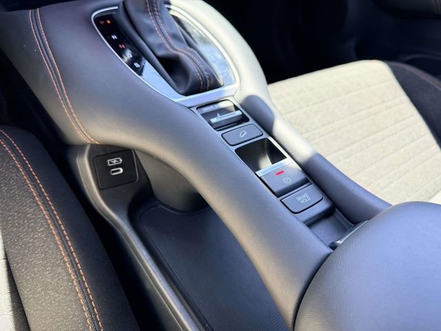 Used 2025 Honda HR-V Sport image 23