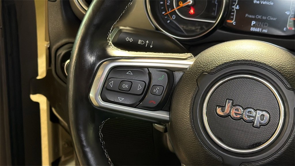 Used 2020 Jeep Gladiator Overland image 22