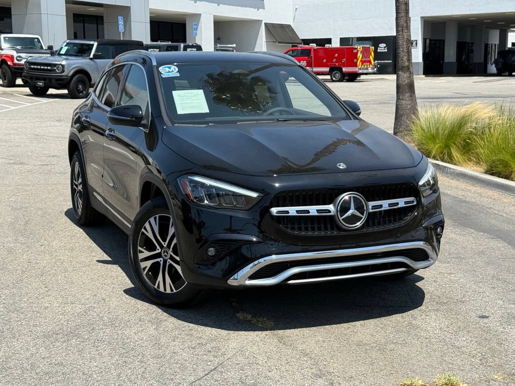 Used 2025 Mercedes-Benz GLA 250 image 2