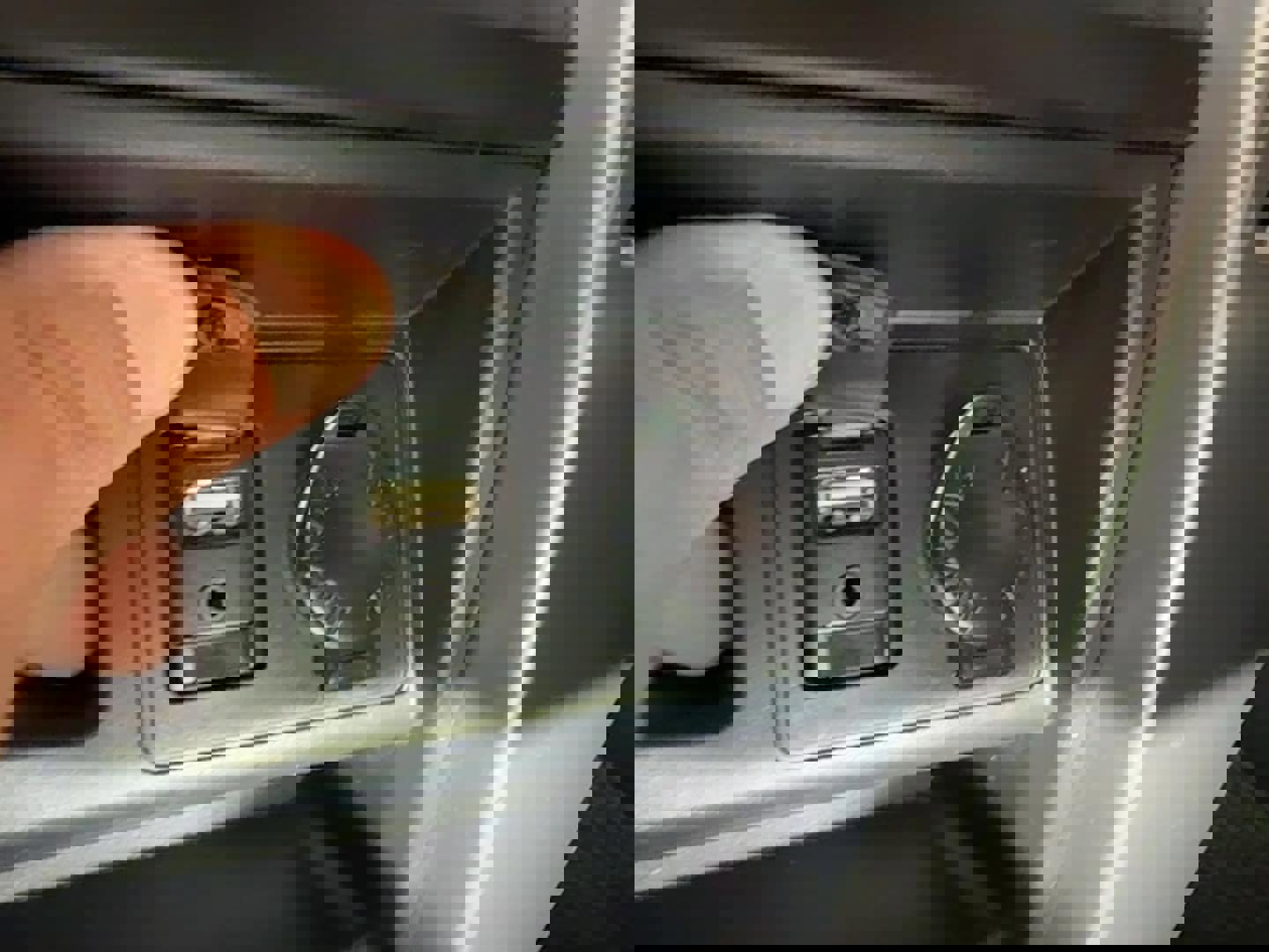 Used 2014 Toyota 4Runner SR5 image 30