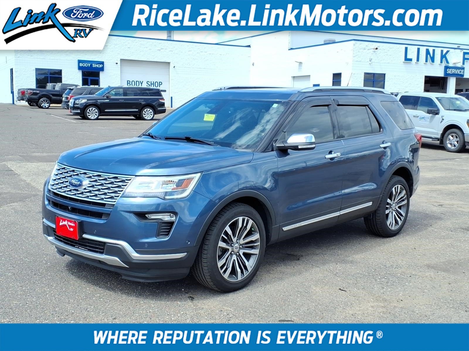 Certified 2019 Ford Explorer Platinum AWD/4WD image 1