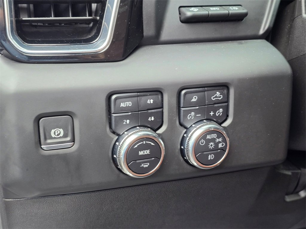 Used 2024 GMC Sierra 3500 Denali Ultimate image 59