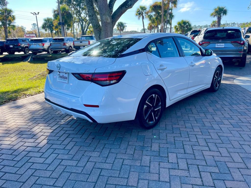 Used 2024 Nissan Sentra SV image 5