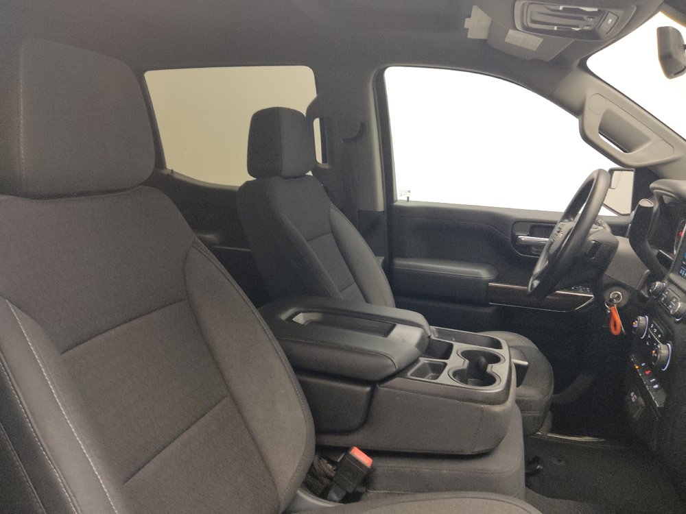 Used 2020 Chevrolet Silverado 1500 LT w/ LT Value Package AWD/4WD image 21
