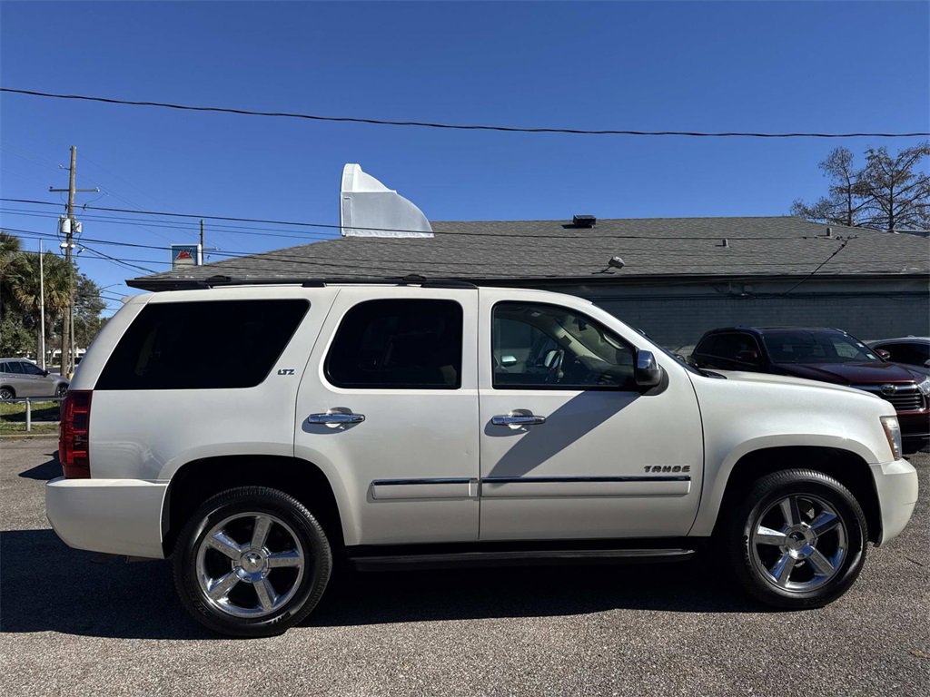 Used 2014 Chevrolet Tahoe LTZ image 10