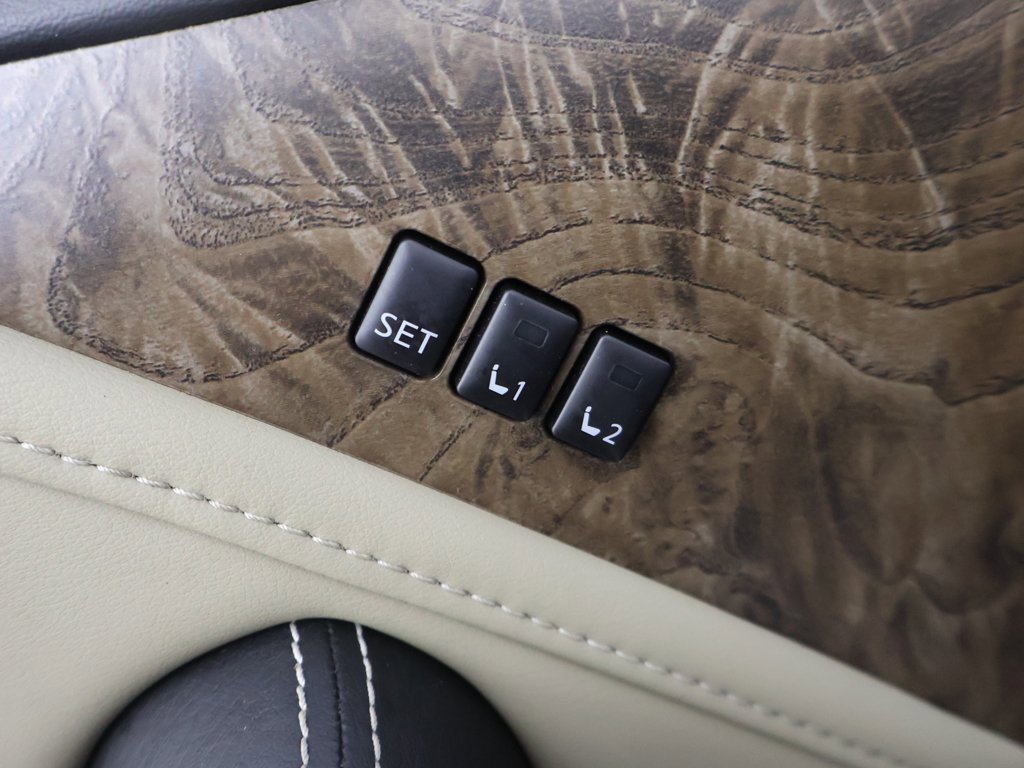 Used 2024 INFINITI QX80 Premium Select w/ Cargo Package image 39