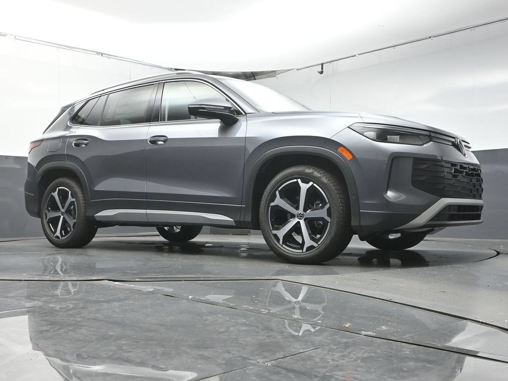 New 2026 Volkswagen Tiguan SE FWD image 40