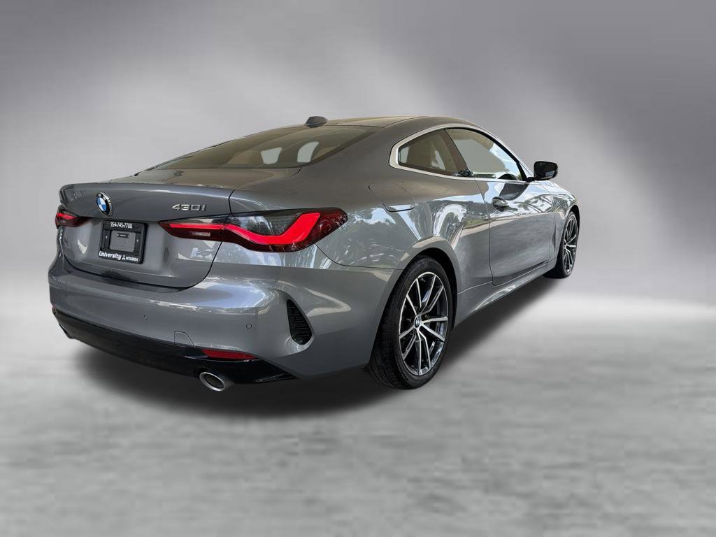 Used 2025 BMW 430i xDrive Coupe w/ Premium Package AWD/4WD image 3