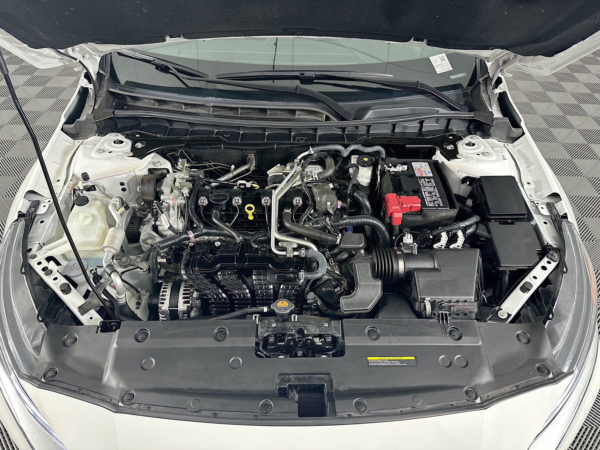 Used 2025 Nissan Altima 2.5 SV FWD image 30