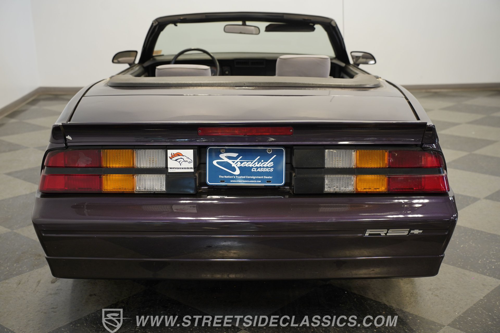 Used 1989 Chevrolet Camaro RS RWD image 11