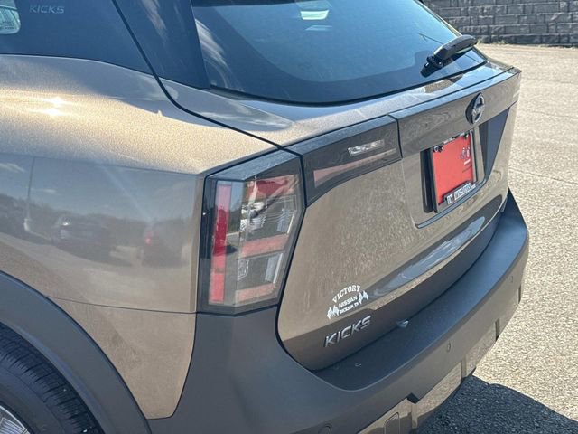 Certified 2025 Nissan Kicks S image 13