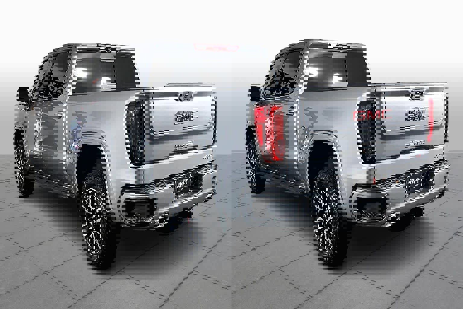 Certified 2026 GMC Sierra 1500 AT4 w/ AT4 Premium Package AWD/4WD image 24