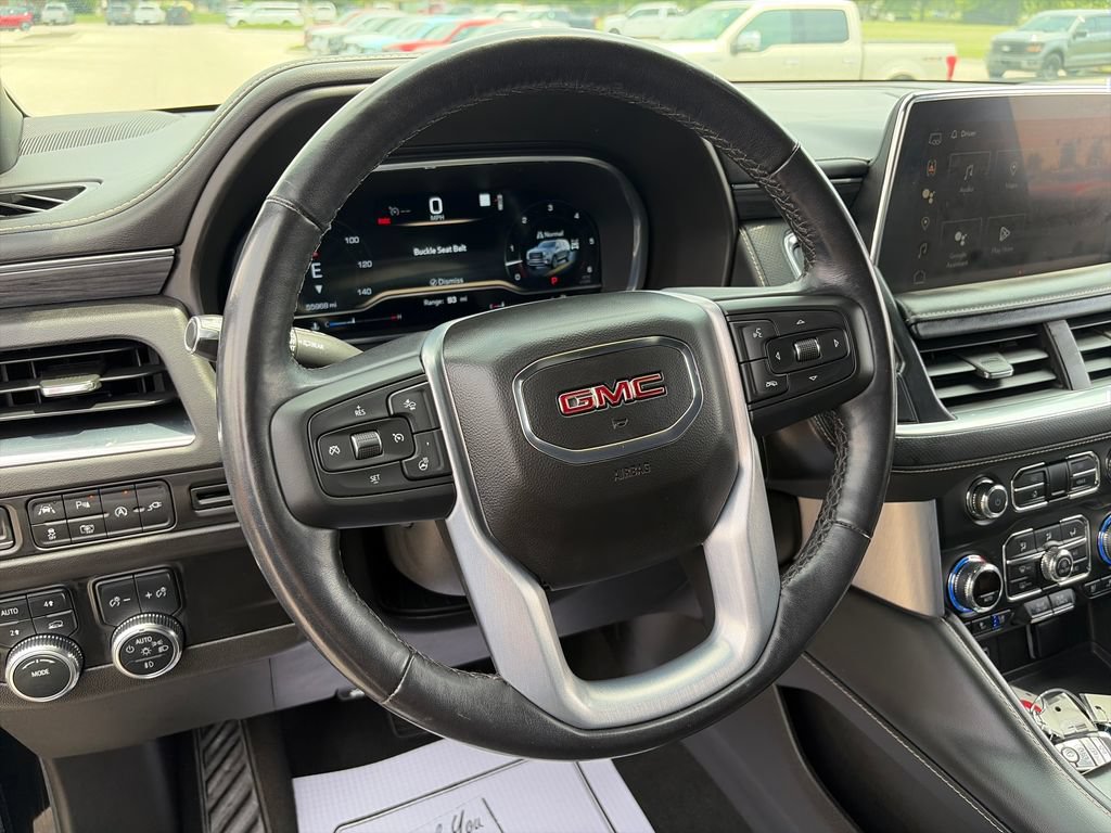 Used 2022 GMC Yukon SLT w/ SLT Luxury Package AWD/4WD image 19