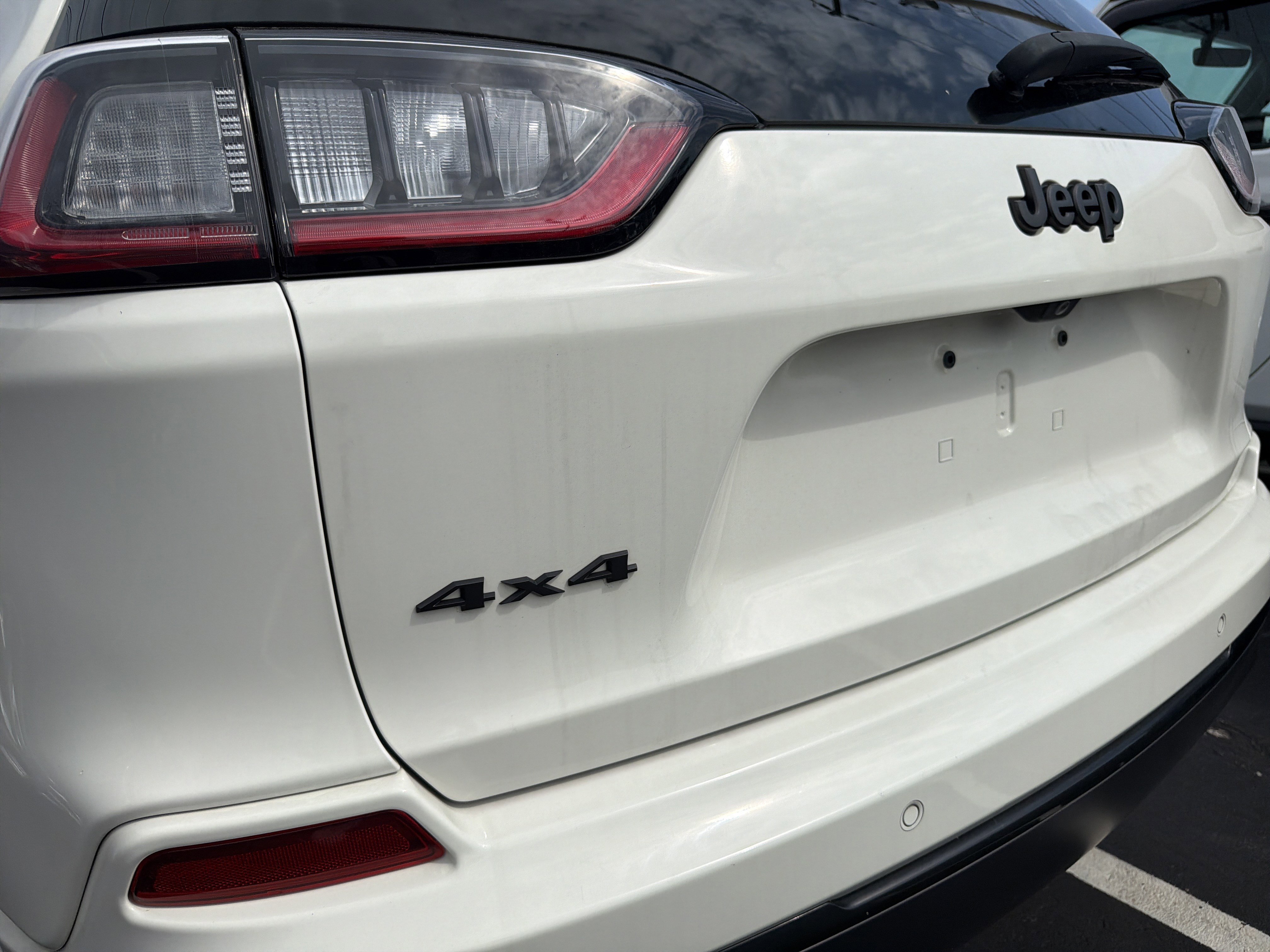 Certified 2019 Jeep Cherokee High Altitude image 8