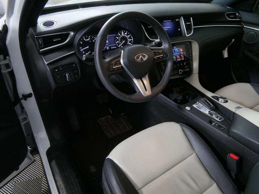Certified 2025 INFINITI QX55 Luxe w/ Cargo Package image 16