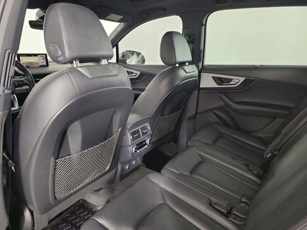 Used 2019 Audi Q7 2.0T Premium Plus w/ Premium Plus Package image 11