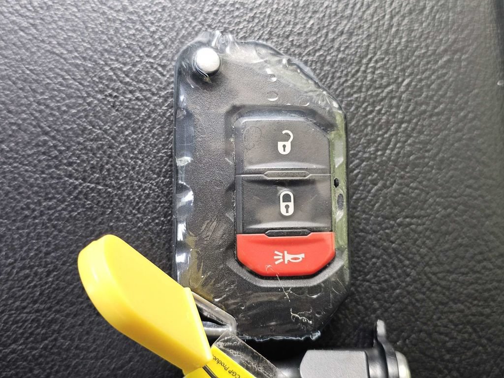 Used 2018 Jeep Wrangler Unlimited Sport S AWD/4WD image 27