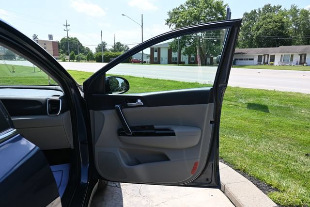 Used 2021 Kia Sportage EX FWD image 18