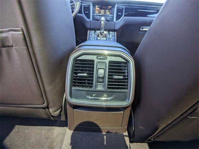 Used 2016 Porsche Macan S image 14