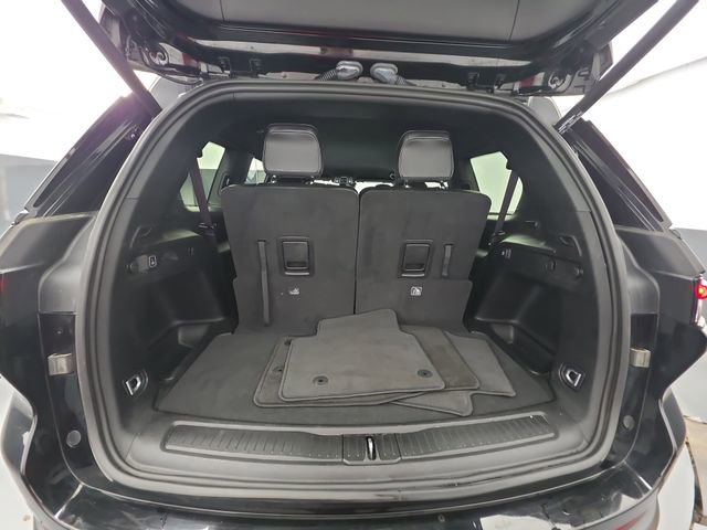 Used 2023 Jeep Grand Cherokee L Laredo image 48