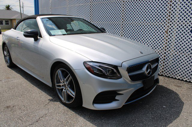 Used 2018 Mercedes-Benz E 400 4MATIC Cabriolet image 2