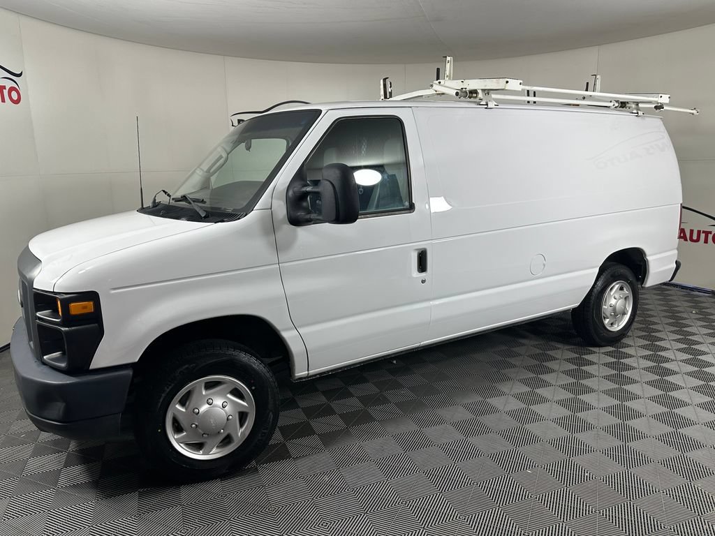 Used 2014 Ford E-150 and Econoline 150 RWD image 2