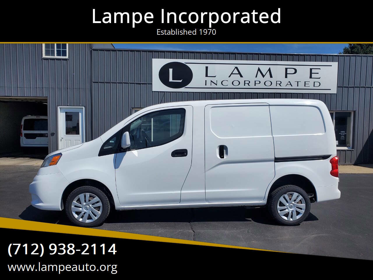 Used 2021 Nissan NV200 SV w/ Back Door Glass Package image 1