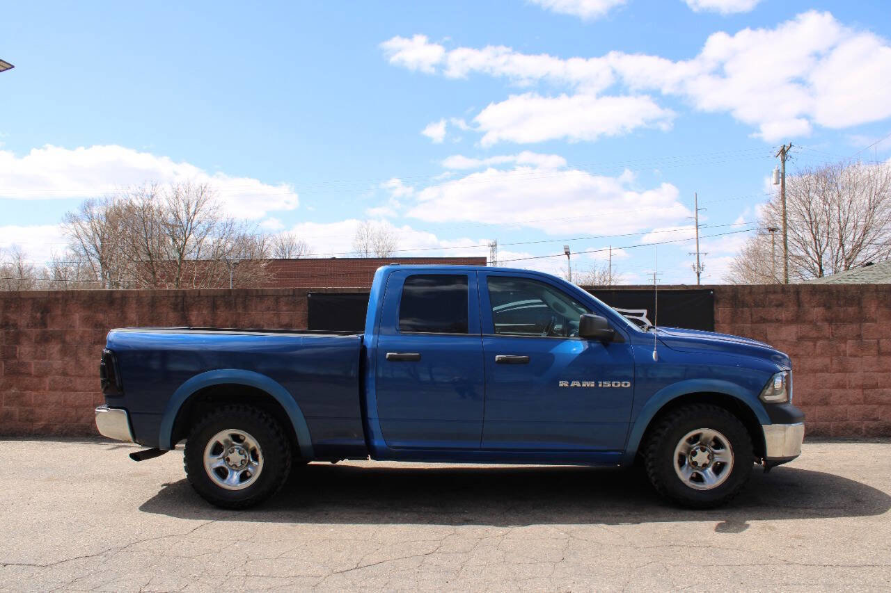 Used 2011 RAM 1500 ST w/ SXT Appearance Group AWD/4WD image 5