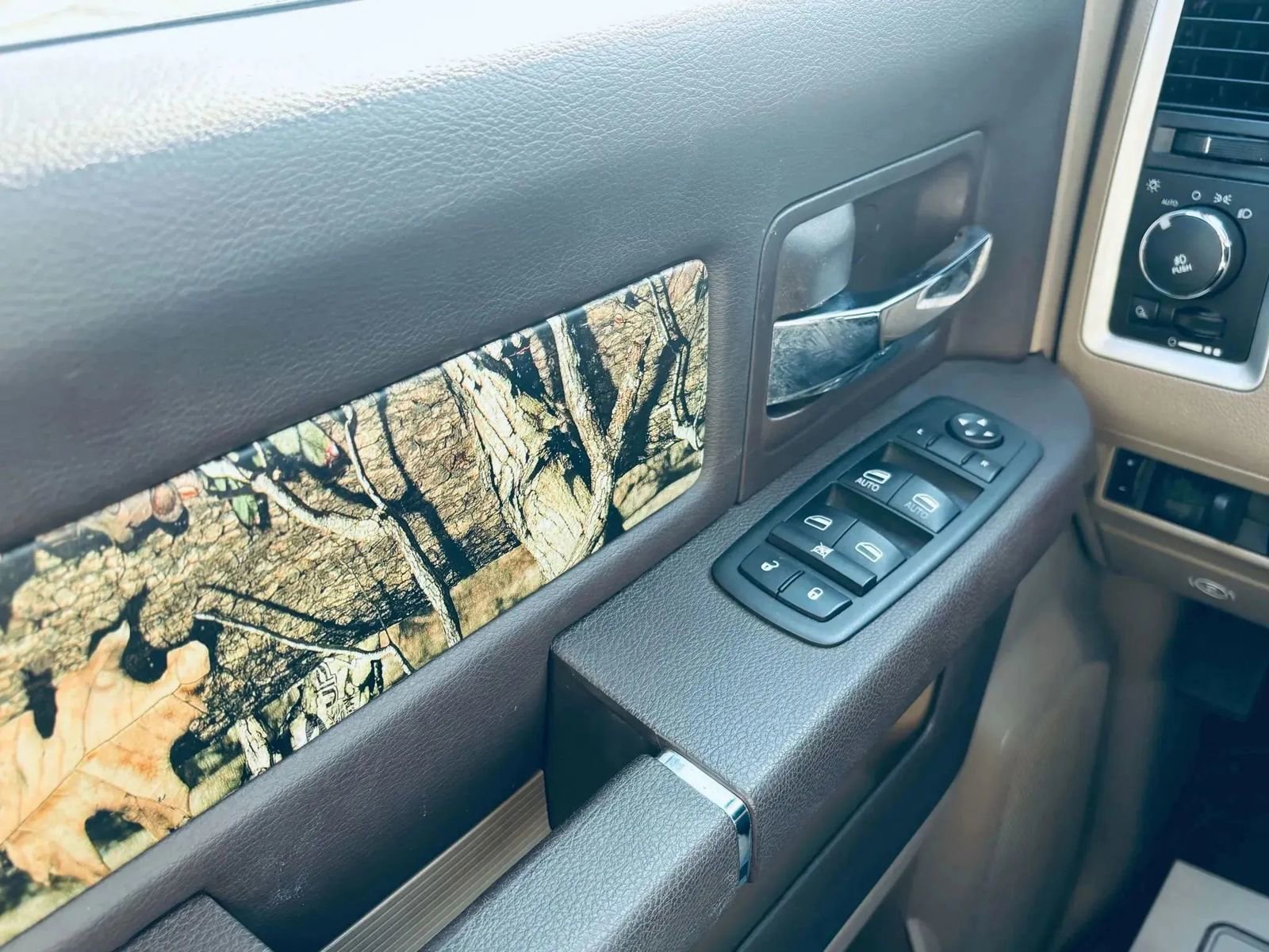 Used 2012 RAM 1500 Outdoorsman image 26