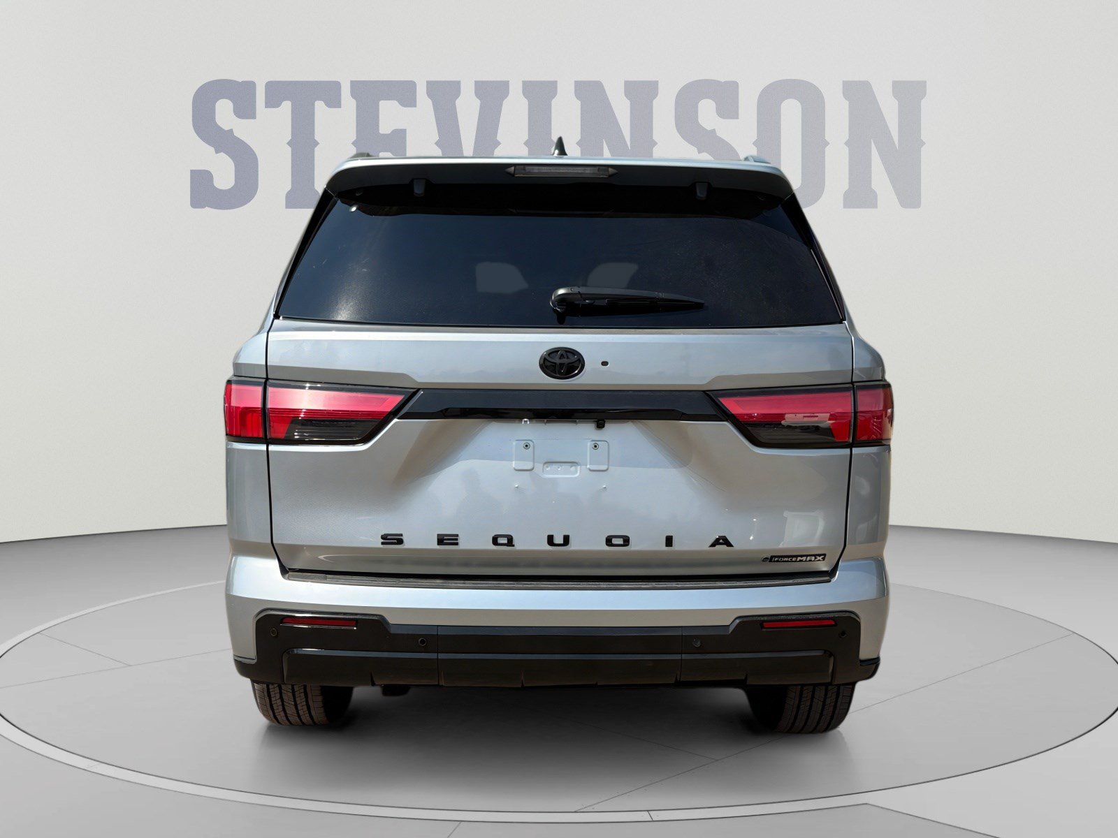 Used 2026 Toyota Sequoia Platinum AWD/4WD image 4