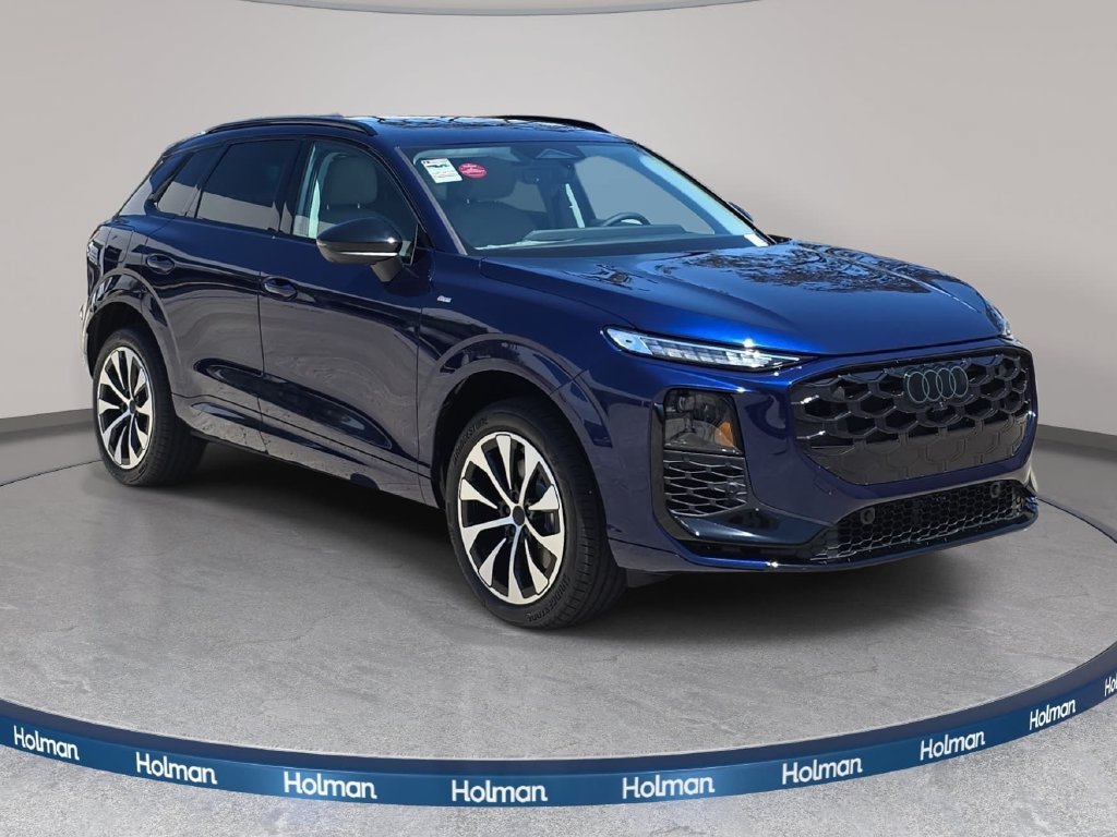 New 2026 Audi Q3 quattro 2.0T AWD/4WD image 3