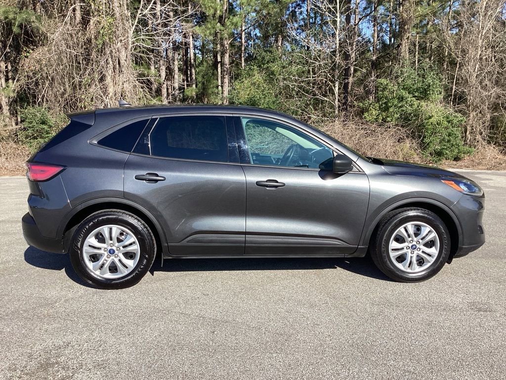 Used 2020 Ford Escape S image 4